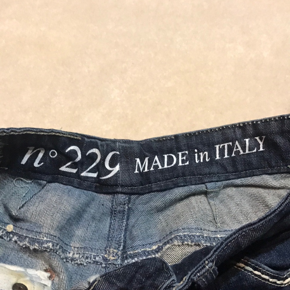 Italian Jeans - Picture 5 of 6